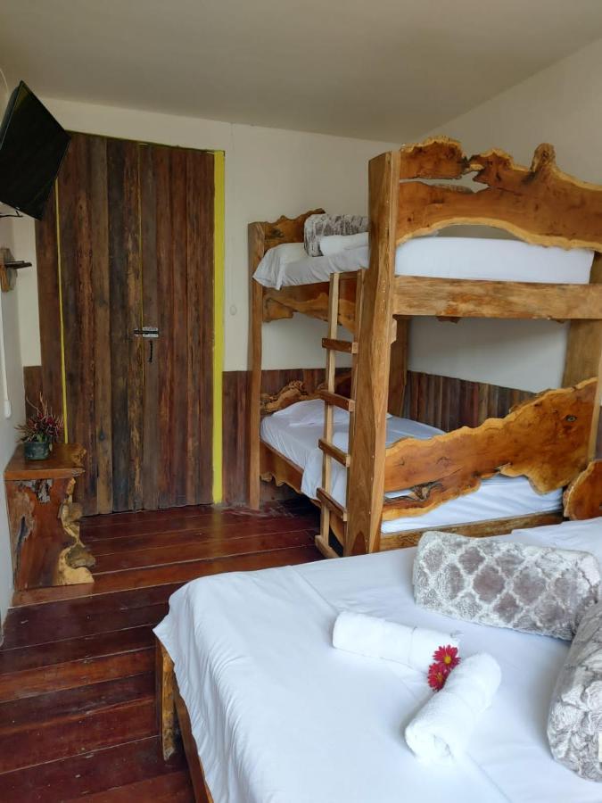 Hostal Casa Madrigal Hotell Filandia Eksteriør bilde