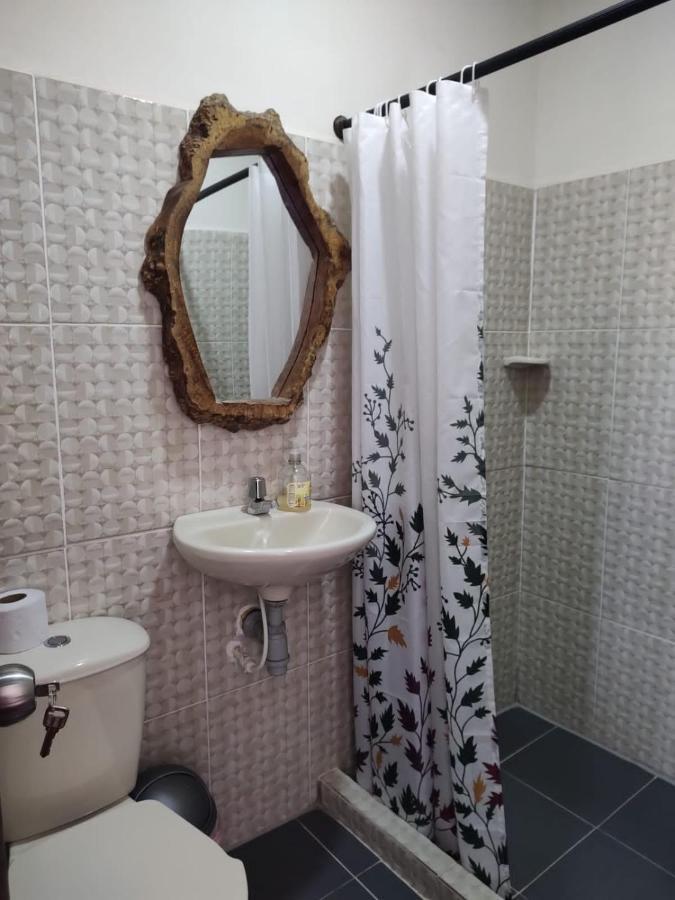 Hostal Casa Madrigal Hotell Filandia Eksteriør bilde