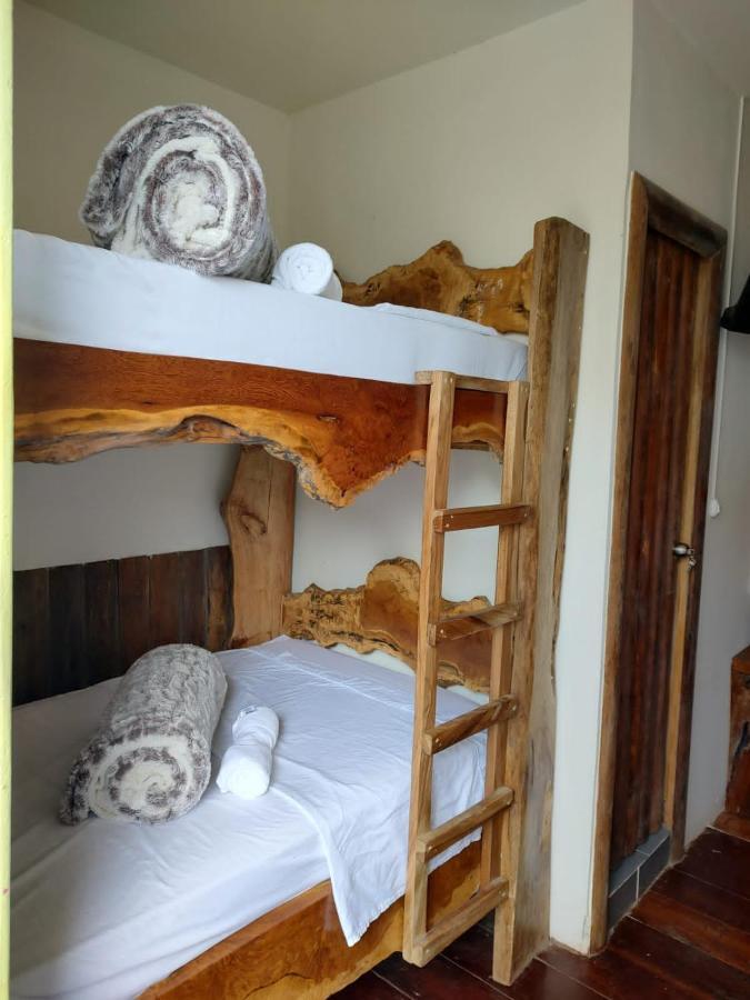 Hostal Casa Madrigal Hotell Filandia Eksteriør bilde