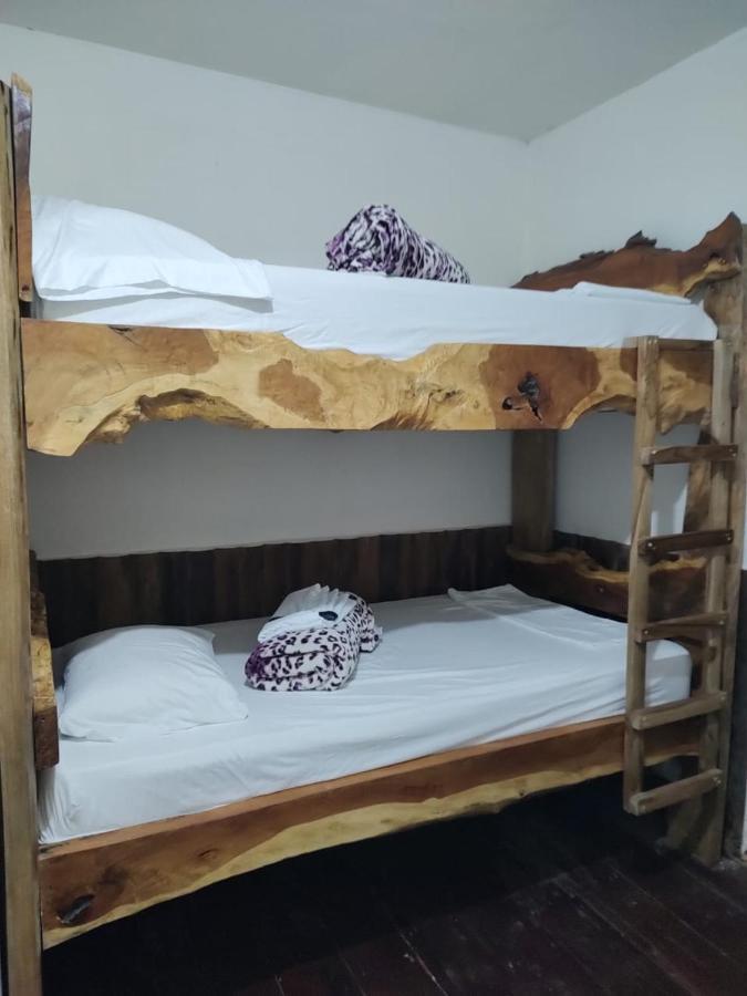 Hostal Casa Madrigal Hotell Filandia Eksteriør bilde