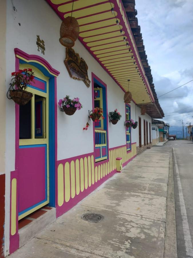 Hostal Casa Madrigal Hotell Filandia Eksteriør bilde